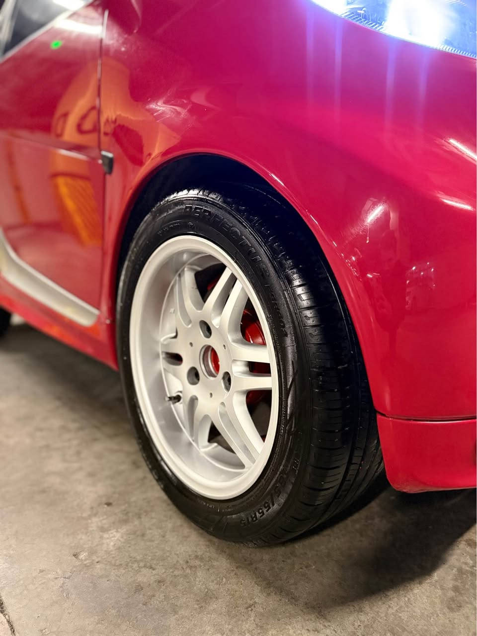 Mercedes smart
مرسيدس سمارت 
شكل كامل داخل و خارج 2015 
سيارة حيل نضيف ماكو هيج نضافة 
فول فول مواصفات
بانوراما - اوتو ستوب - ECO - داخل احمر - دبل كيج برابوس - ويل برابوس تو سايز - بكلايت بلاك - جام كهرباء - تبريد - شاشة ايباد 
سنوية و هزة و فحص و رقم جديد
مينراد دنار مصرف
محرك كير تبريد بشرط ممفتوح برغي
سعر: 75 
***********📞 أربيل, العراق
