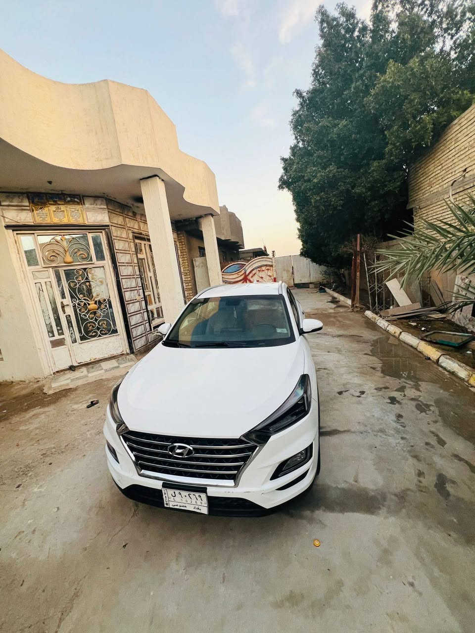 سلام عليكم توسان موديل 2021سياره خليجيه كير ومكينه مكفول بيه رصعه بل باب الور سكن وباقي مكفول سعر 215سياره بسمي رقم بغداد مكان سياره نهروان رقم ***********
