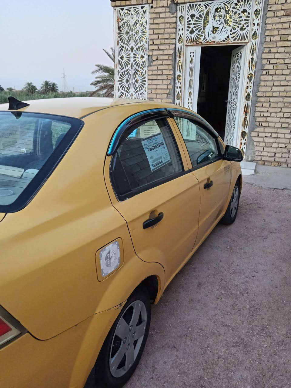 سلام عليكم لبيع افيو وارد خليجي مفتوح شركه مكاني سماوه ***********
افيو رقم واسط انكليزي بسمنه مصفره وسنويه جديد مكينه نضيفه وكير حداديه كهربائيات تبريد شغال 
بيه جاملغ امامي مبدل اثر دحجه بسيطه ومصبوغه 
السعر 48 وبيه مجال قليل بيع نقد بدون مراوس

