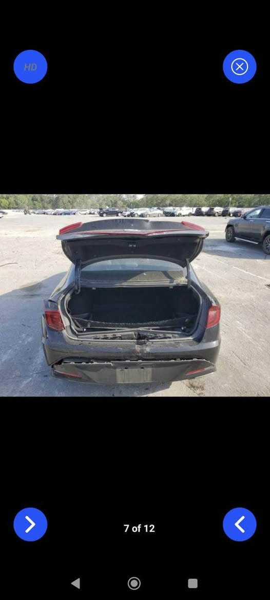 هونداي سوناتا 2023
السيارة مبدل بيها صندوق و بارد بسيط بالچاملغ الخلفي 
رقم اربيل بأسمنا تريد وكاله او تحويل حاضر 
الباقي كفالة لا ايرباك و لا شواصي و لا لغد 
*********** البصرة, العراق
