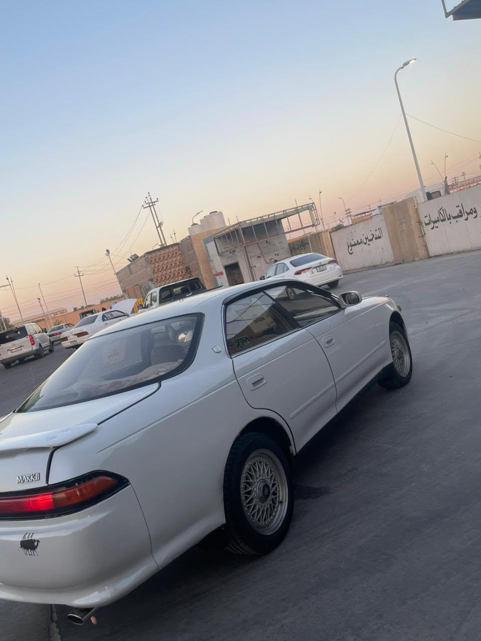سلام وعليكم مارك كفاله من الكص ونقل الجثه رقم بصره انكليزي سنويه مجدد 2030 مكينه وكير جدد تخم تاير سعر 50 وبيه مجال قليل رقم الهاتف *********** لعنوان بصره زبير حي صحفين
