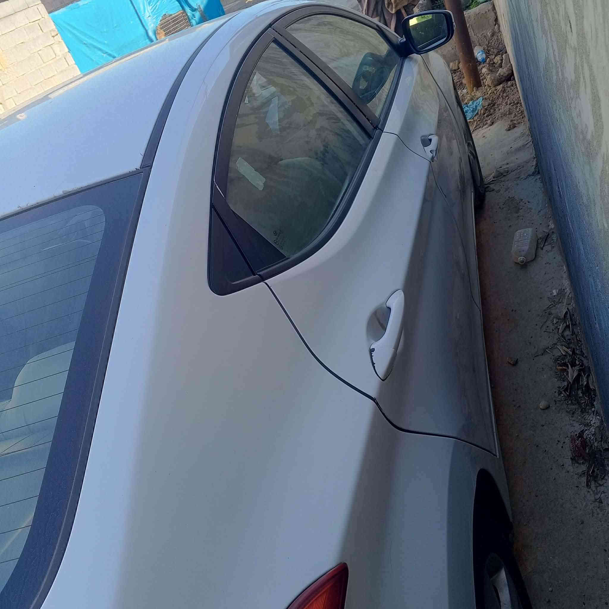 النترا موديل 2013
محرك 1600 دوش خليجي 
تحكمات جهتين 
اشاير بل مري 
زوج تايرات امامي 
صدر نضيف 
سياره جاهزة 
رقم بغداد نكليزي باسمي سياره 
سعر 115 وبيه مجال 
للتواصل ***********
