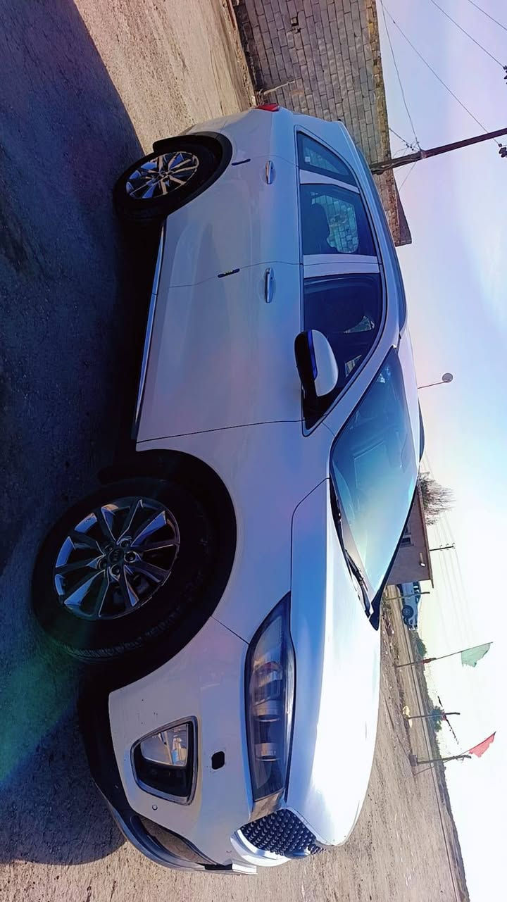 سورنتوخليجي ٢٠١٥ شكل ١٦ كفاله عامه من الصبغ والضربه والتبديل مكينه فقط گازكت مبدل شركه گير كفاله 
مكينه ٦ سلندر شاشه كامره دواره كشن كهربائي فول تحكمات 
٣ قطع تبريد  بردات بلاديه زراكات لايت ٤ بصمات السياره فول عدا البنوراما السعر ٢٢٠$ وبيه مجال مكانه الديوانيه رقم التلفون *********** للبيع اومراوس بسنتافي او سورنتو امريكي
