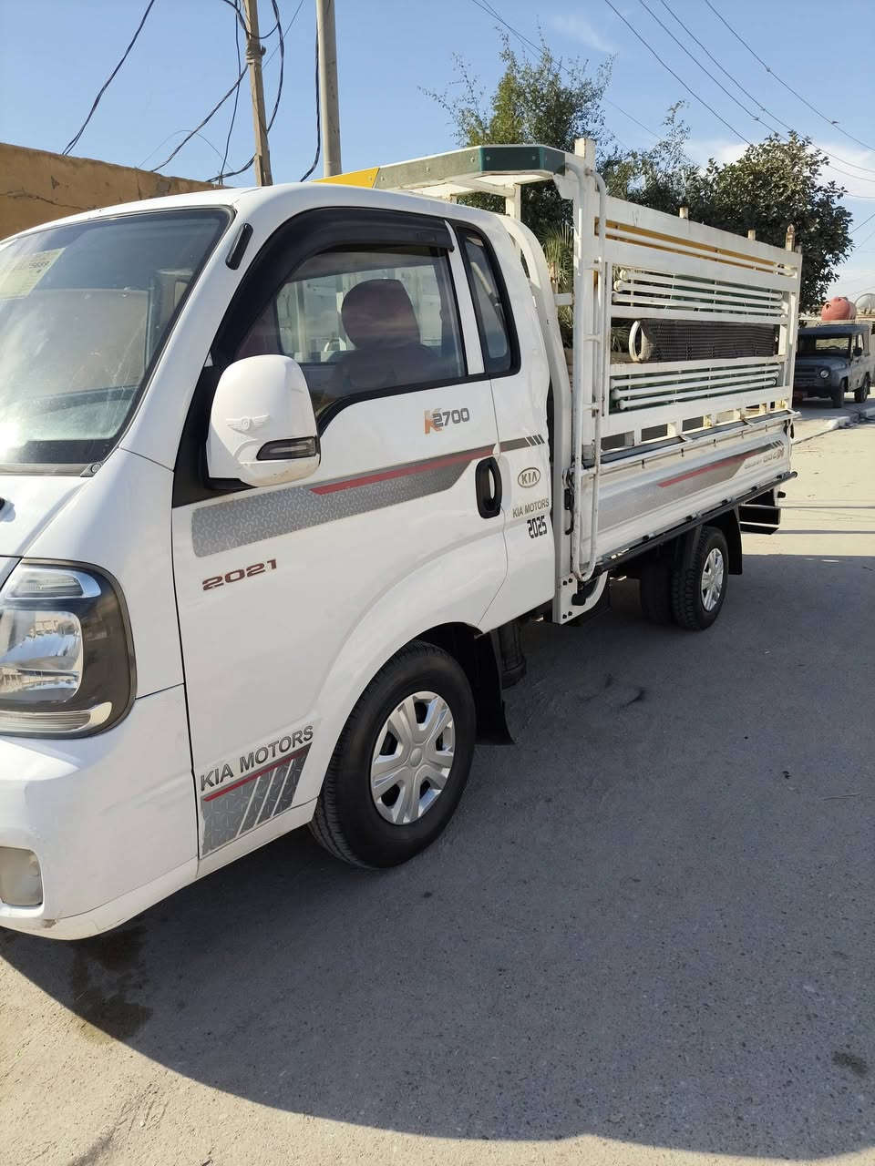 كيا مديل ٢٠٢٠ شكل الجديد مكفوله ماشيه ٩٩ سياره جاهزه وكامله رقم بصره سنويه مامنتهيه السعر ١٢٩ مجال بسيط
مكاني البصره الزبير *********** شراي يتصل
