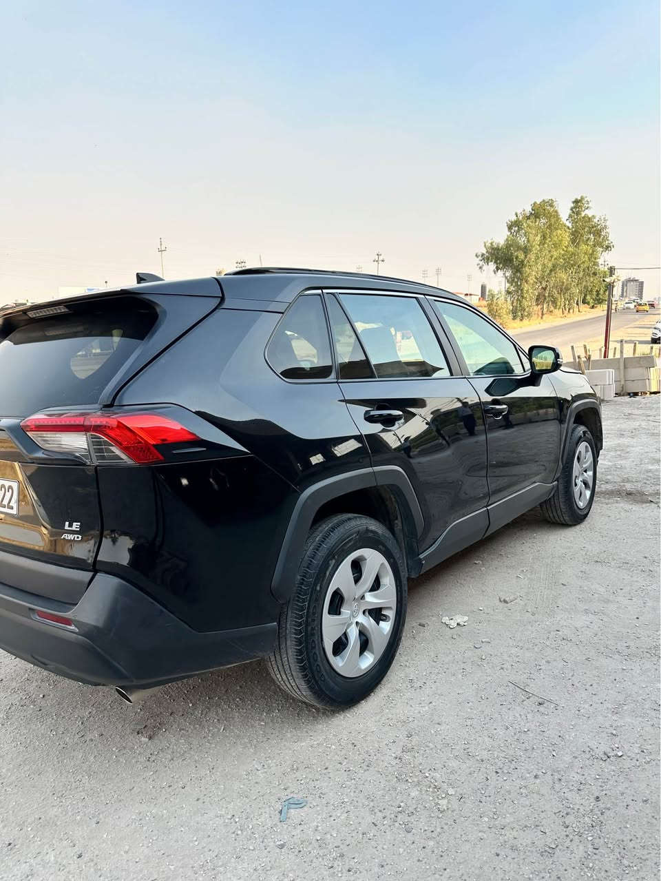 Toyota RAV4 2021 (LE - AWD)
کوردی و عەرەبی 

مواسەفات LE و دەبڵ ئەکسلە، لێدرانێکی سووک، سێ شوێنی تەعدیل ساردە و بێ بۆیاخە. 
سعری ١٩٤ مەجالی تێدایە 
📞 پەیوەندی: ***********

Toyota RAV4 2021 (LE - AWD)
مواصفات LE ودفع رباعي (دبل اكسل)، ضرر خفيف، 3 أماكن تعديل بارد وبدون صبغ.
١٩٤ سعر
*********** أربيل, العراق
