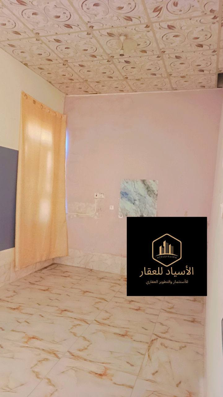 بــسم اللّــه ألرحــمن ألــرحيــم
#دارللــبـيــع  طــابــو صــرف 

#مسـاحـة 100     واجهــة 5 ✅  نــزال  20

#مـوقــع كركوك حي الجامعه قرب جامع سيد جبار 

#محــتويات الــدار✅ طابقين مؤجر حالين 375الف
كراج استقبال مطبخ هول صحيات غرفة نوم درج خارجي
طابق ثاني استقبال مطبخ هول صحيات غرفة نوم ارضيه سيراميك سقف ثانوي 

#الســعر95 مليون مع مجال
🔴 1- التعامل يكون مع صاحب العقار الشرعي حصراً

2- المكتب  وسيط بين الطرفين ولحفظ الأجرأات القانونية والتأكد من صحة العقار قبل تسليم اي مبلغ بأشراف قانوني

للأستفسار ✅مراجعة مكتب الاسياد للعقار 🔔

📍عنوان المكتب كركوك واحد حزيران قرب تقاطع الحصو ورمل 
                 للأتصال ***********📱

                             ***********📱

✅نستقبل جميع عروضاتكم السكنيه والتجاريه في كركوك 💯والترويج لها عبر الصفحه الخاصة بل مكتب
                  مكتب  الاسياد للعقار 
للأستثمار والتطوير العقاري 💯 معنا نحو الأفضل

https://www.facebook.com/profile.php?id=100063971986106&mibextid=ZbWKwL
