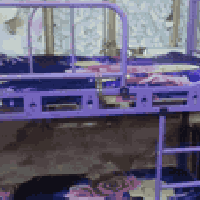 جرابي طابقين نضيفات سعرهم ١٠٠ هنه ودواشكهن بدون فراش ٧٠ مكان بغداد الع...