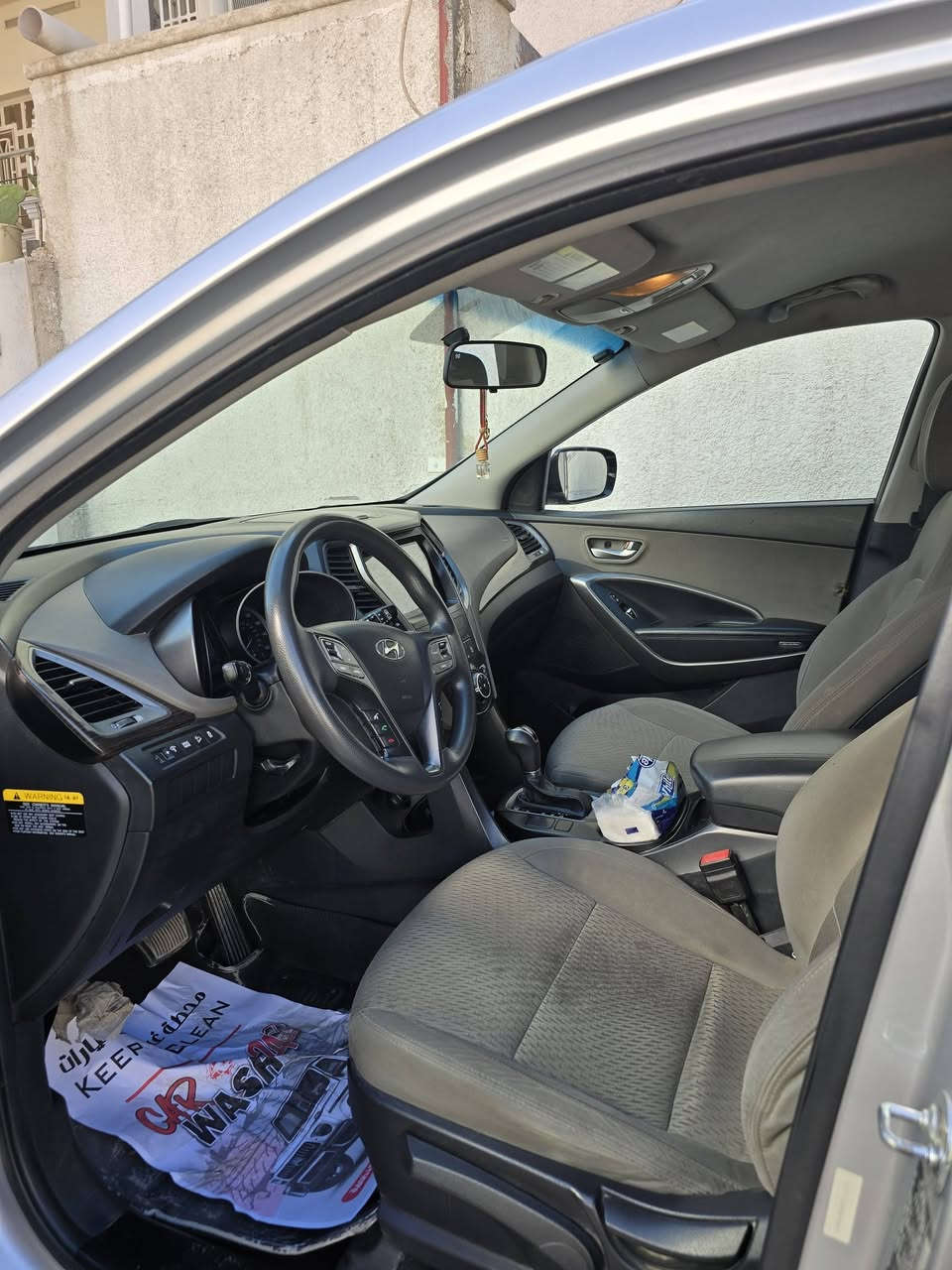 السلام عليكم سنتافي موديل 2017
صدر جديد تخم تاير جديد ماشيه 120 محرك 2400 المحرك والكير مكفولات وحادثها موضح يمكم بالصور والبيبان نفسيتهن مرجعينهن السعر 146$
العنوان بغداد مدينة الصدر
للآستفسار ***********
