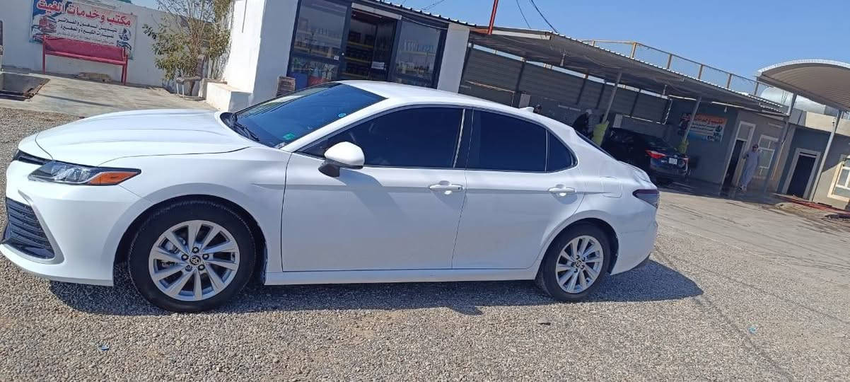 السلام عليكم 
للبيع 
كامري موديل 2024 مواصفات LE ترقم شهداء كركوك تستلمها مرقمه جاهزه 
دخول جديد 
ماشيه 21 الف ميل 
بيها قطعتين بونيد وچاملق 
صور الضرر مرفق بالمنشور 
السعر 205 وبيها مجال 
عنوان السياره ناحيه الزاب قريه اصبيح تحتاني 
للاستفسار الاتصال على الرقم التالي 
***********
