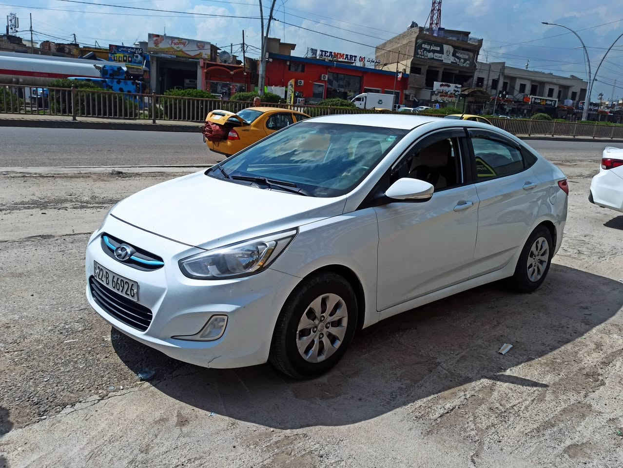 السلام عليكم 
اكسنت 
موديل 2018
وارد خليجي 
رقم اربيل الدولي 
سنويه وهزه جديده 
محرك وكير شرط 
محرك 14 دوش 
تبريد وتدفىه 
سياره ضررها نص جاملغات خلفيه وقبغ صندوك صبغ بيها كم حالوبه بالسقف  بدون دواخل شرط 
شرط التحويل 
السعر 98$ وبيها مجال 
🛑ملاحظه مهمه
 يرجى الاتصال من  الساعه 9 صباحأ إلى الساعه 9 مساء
#العنوان موصل الجديده شارع بغداد مجاور سنتر بغداد
#مكتب ال رزان للسيارت
***********
***********
