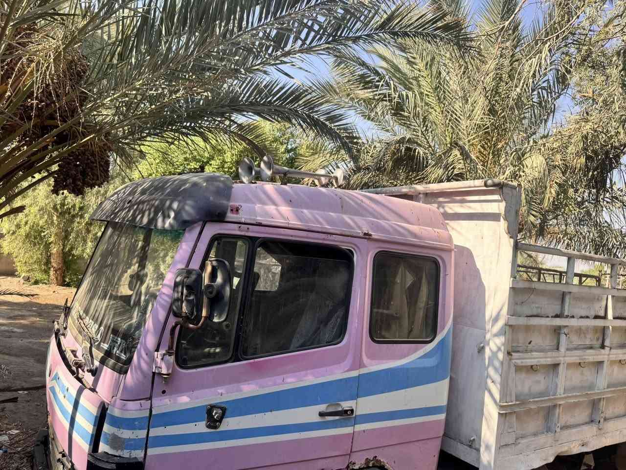 سلام عليكم البه للبيع بسعر مناسب جداً رقم بسمي مشروع وطني تحويل مباشر السياره يرادلها شويه ترتيب كير ومحرك مكفول للاستفسار الاتصال على الرقم ‭0773 238 3961‬
