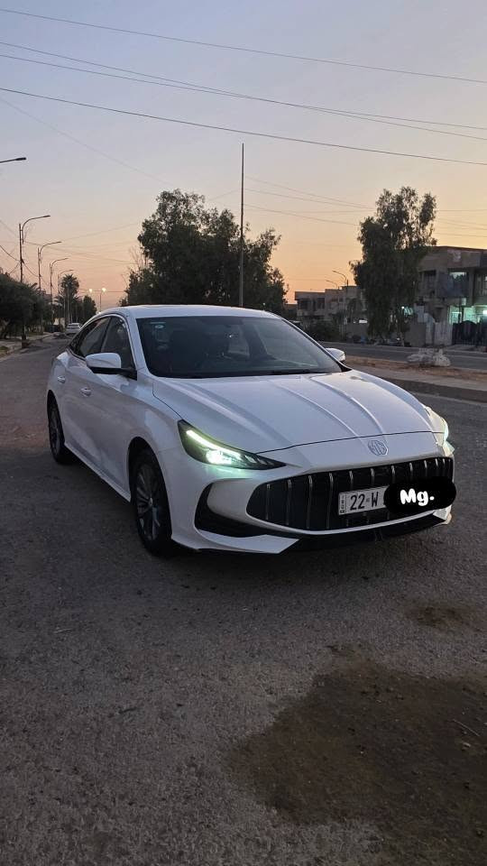 للبيع MG GT موديل 2025

- السيارة باسمي
- رقم أربيل
- ماشية 26 ألف كم
- شاشة صيني
- بدون ضمان

المواصفات:

- فول مواصفات
- فتحة سقف
- بصمة (باب بصمه)
- 4 حساسات
- كاميرا أمامية + كاميرا خلفية
- كشنات جلد 
- تبريد قطعتين 
-بيها مكان يرجع بارد انا ما مصلحه موجود بصورة هذه ضرر باب النفر 

للاستفسار  يرجى التواصل على الخاص. او على رقم *********** عنوان الموصل موصل, نينوى
