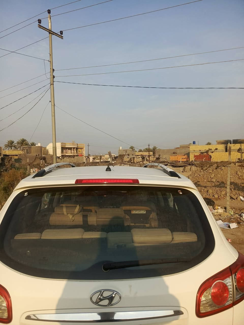 السلام عليكم ورحمه الله وبركاته سنتافي٢٠١٢ أربعة سلندر خليجي رقمها أربيل القديم مكفوله  كفاله عامه ماعدا صبغ بالهلال الچاملغ الخلفي جهة العبري كامل مواصفات السنتافي موجود وشغال مكان السياره الكوفه السعر ١٣٥ وبيها مجال الشراري مراسله الصفحه او الرقم *********** فيه وتساب
