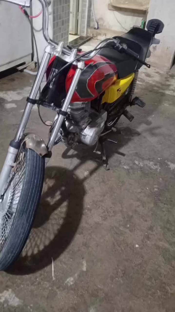 دراجه ارشا موديل 20 اوراق اصوليه نضيفه شغاله مكاني كوت الاتصال بالرقم ***********
