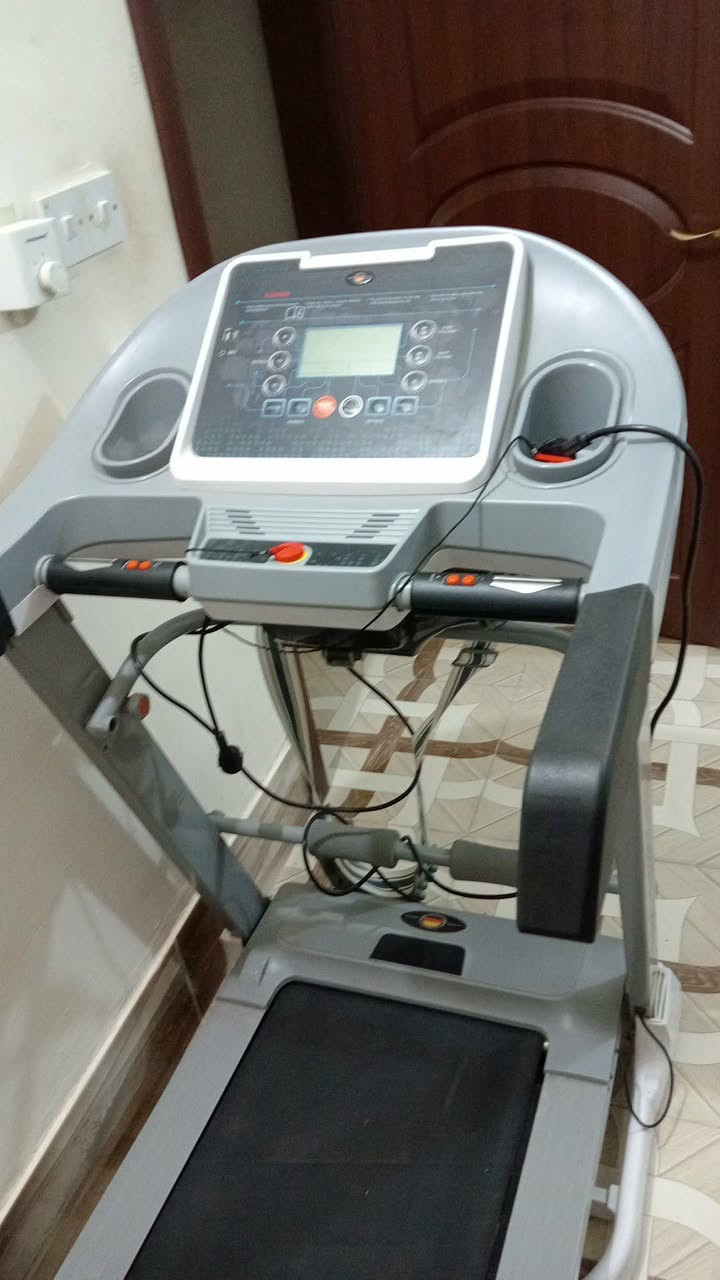 جهاز رياضة جري وهزاز للبيع السعر 220الف


**إذا كنت صاحب هذا الإعلان وتريد حذفه لأي سبب، رجاءا أرسل رسالة إلى الدعم الفني**