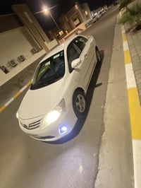 كورولا خليجي • ٢٠١١ • تايرات جديدة