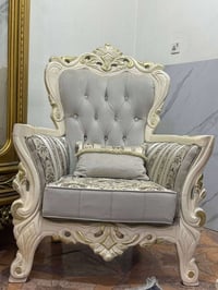 تخم زان تركي الاصلي ١٠ مقعد مع ميز وسط اخو الجديد نضافه فول 0770020021...