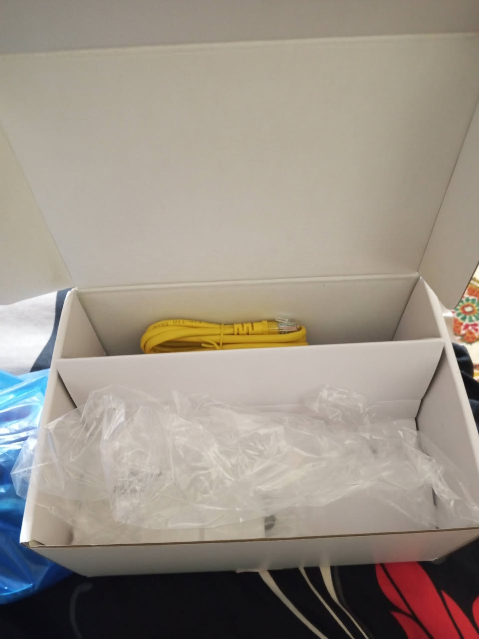 السلام عليكم راوتر اسيا سيل اخذته جديد مستخدم شهر واحد فقط النت ماله كلش حلو وعل شحن تكدر تاخذه وياك وين ما تروح للستفسار ***********
