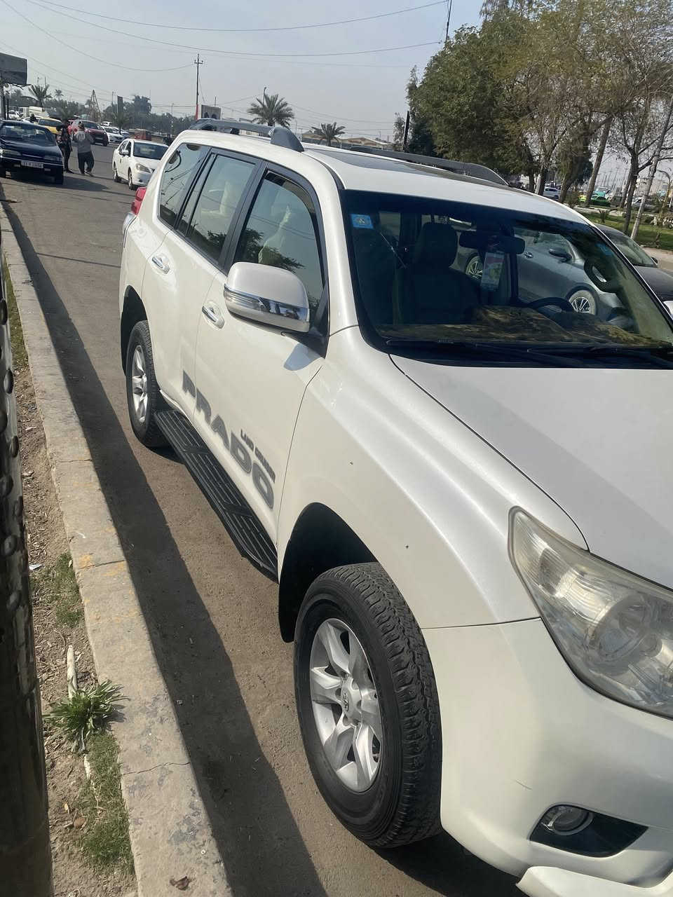 برادو تيوتا مديل ٢٠١٢ بسمي  رقم دولي بغداد
مكفوله عدا بارد بلباب الخلفي بسيط 

موصفات ل TXL

٦ سلندر محرك ٤٠٠٠

بصمة 

كشنات جلد 

حساس امامي خلفي 

اشاير مري + شفط 

زنون 

تحكمات

شاشه 

٧ راكب 

سعرهة٢٨٠ وبيها مجال 

الاسفسار ***********
