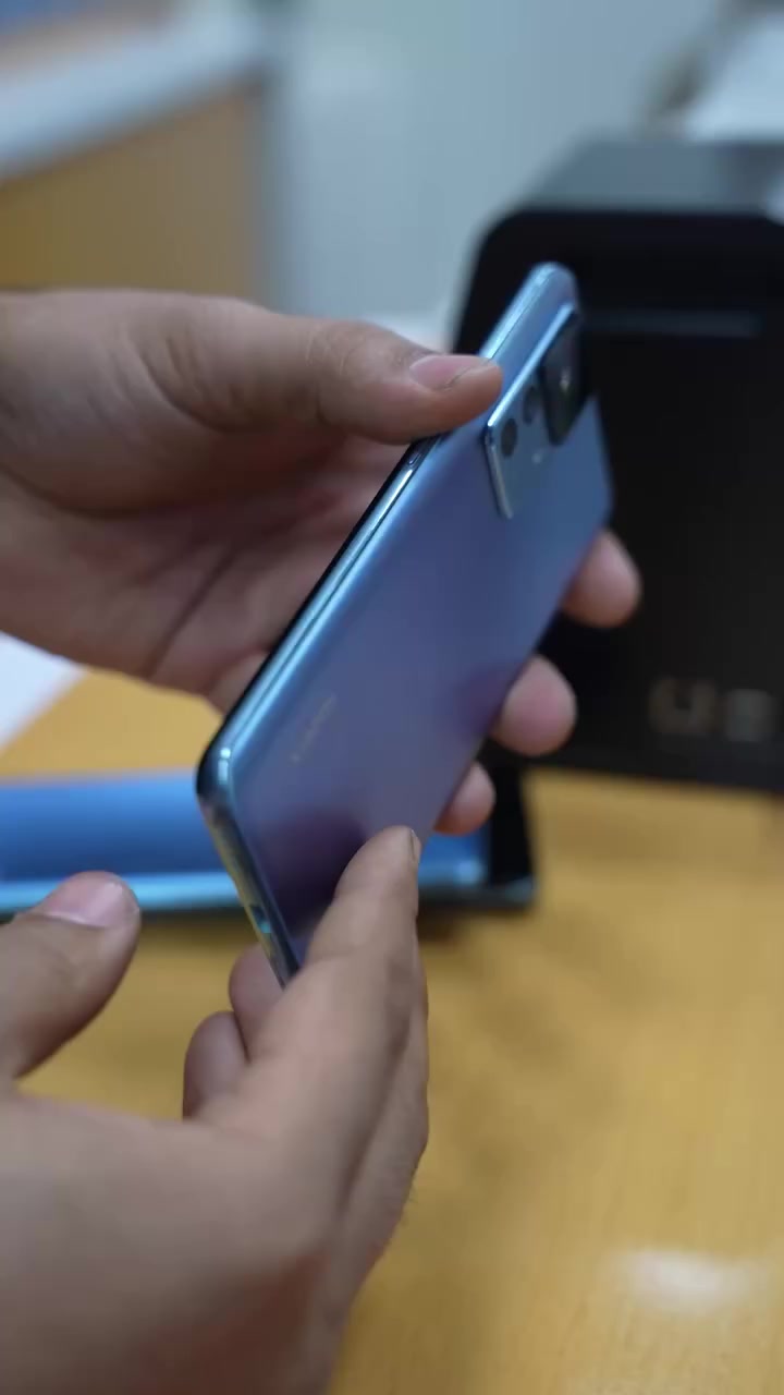 بسعر 290 الف فقط 
إذا تبحث عن هاتف قوي، سريع، وكاميرته أسطورية…
Xiaomi 12T Pro يقدملك تجربة فلاجشيب حقيقية بسعر اقتصادي 👌
⚡ معالج Snapdragon 8+ Gen 1
📸 كاميرا خارقة 200 ميگابكسل
📱 شاشة AMOLED 120Hz واضحة وسلسة
🔋 بطارية 5000mAh مع شحن فائق السرعة
💾 ذاكرة 256GB تخزين
📦 الجهاز مستعمل – أخو الجديد
💰 السعر: 290,000 دينار فقط
اختيار مثالي للألعاب 🎮، التصوير 📷، والاستخدام اليومي بدون أي تقطيع.
📍 العنوان:
بغداد – حي الجامعة – شارع الربيع
مجمع الرشيد – مكتب فلاكشب فون
📞 للتواصل: ***********
🚚 توصيل مجاني
