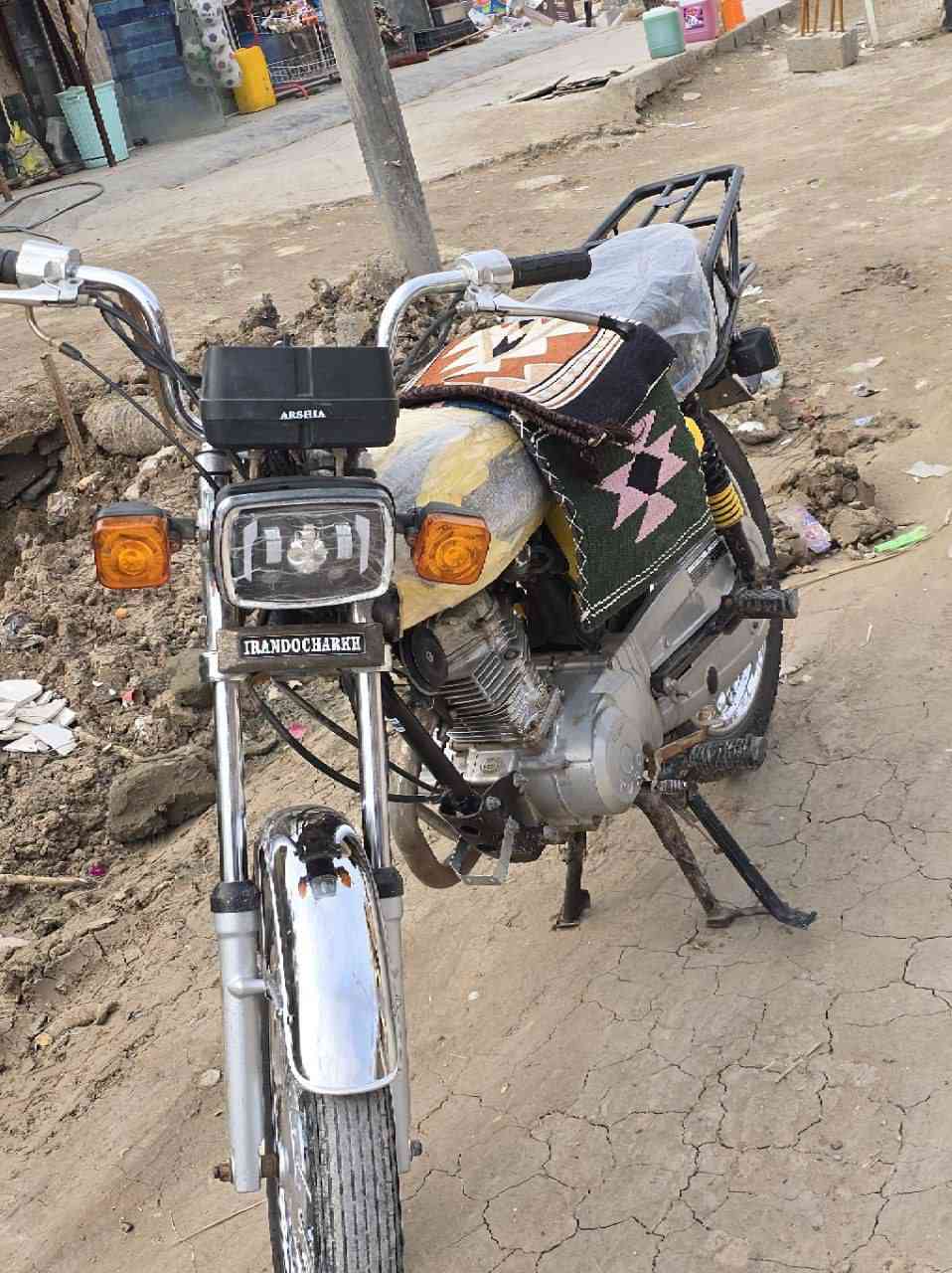 السلام عليكم ها دراجه للبيع ارشا موديل 20 طالعه بل 2021 مكينه
فول خرسه اوراق أصولي مكاني كربلاء الحسينيه الاستفسار 
الاتصال عل الرقم ***********
