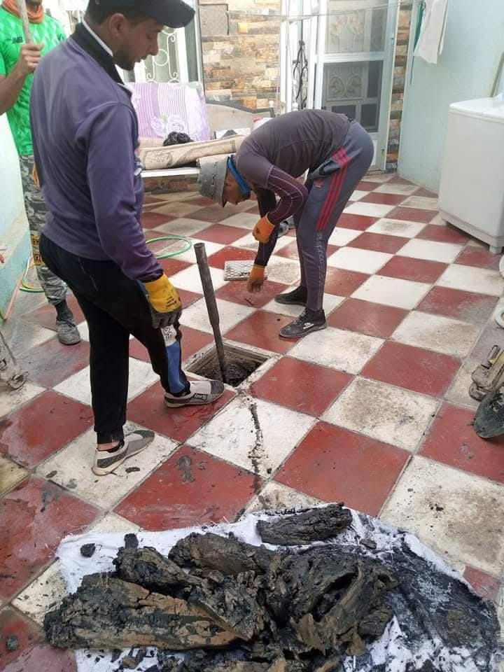 ابو سجاد لحفر البراين للمخازن لتصريف مياه منها ضمان متسحب مخزن ٥سنوات  السعر ١٠٠الف والبوري ع ابو البيت //***********//***********
