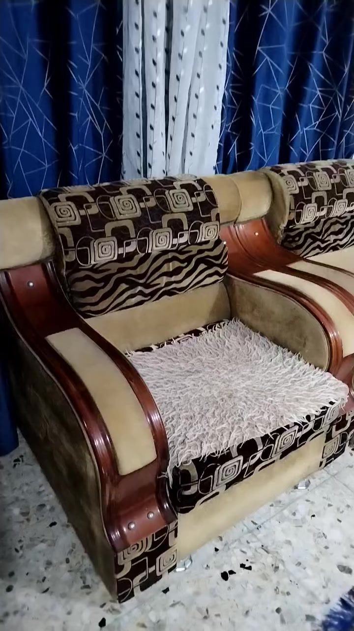 تخم 10 مقاعد تكمه بس قنفه مشكوك اقماشه150بي مجال


**إذا كنت صاحب هذا الإعلان وتريد حذفه لأي سبب، رجاءا أرسل رسالة إلى الدعم الفني**