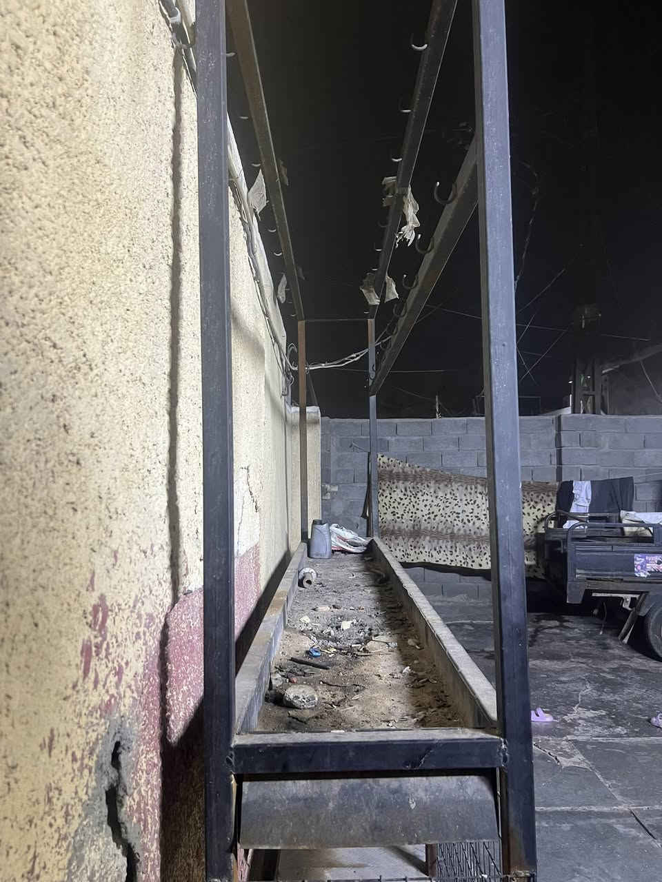 عراض مال مطعم البيع شوايه مال دجاج عراض مال مقبلات وشاش  المكان بغداد مدينه الصدر الشراي ***********
