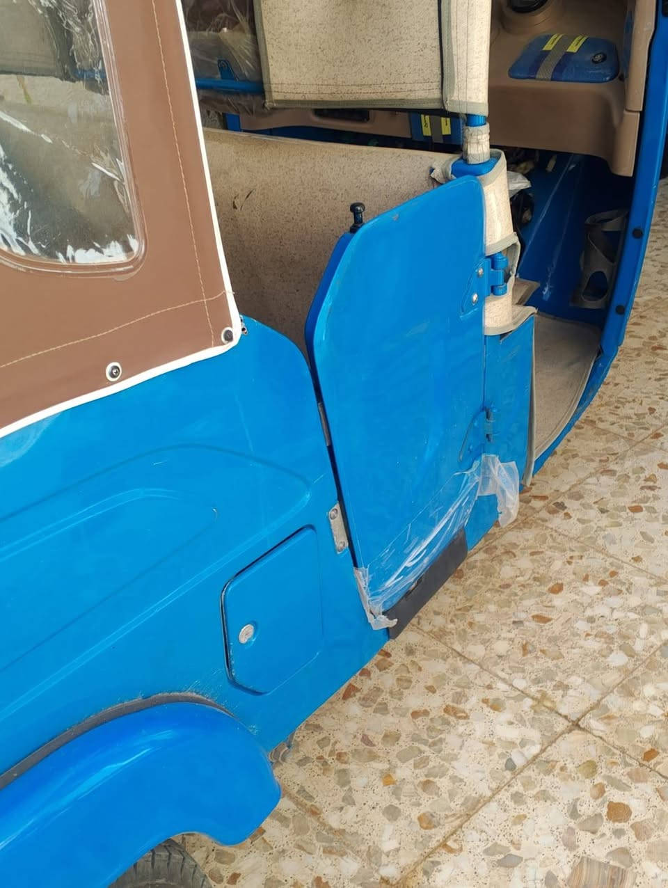 تكتك البيع موديل ٢٢ مكلف بالنشر


**إذا كنت صاحب هذا الإعلان وتريد حذفه لأي سبب، رجاءا أرسل رسالة إلى الدعم الفني**