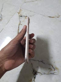 آيفون ٨ بلس • ٢٥٦ • بصمة معطلة