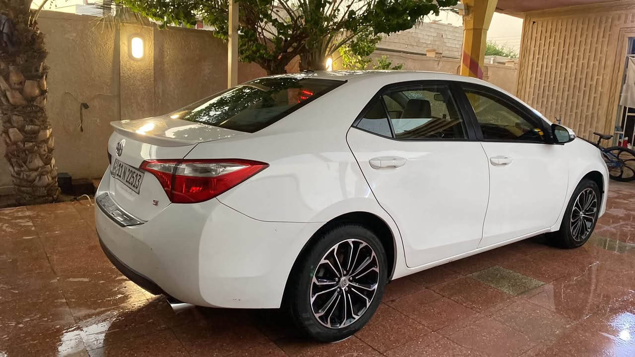 كورلا 2014
ماشيه 134 الف مايل  

 ما بيها صبغ فقط بارد الجاملغ الخلفي 
صور الحادث بامريكا موجود 

123 ورقة 

واتساب او اتصال متوفر

 ***********
