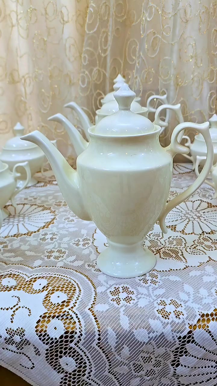 القوري الملكي الحراري مع الشكردان نفس النقشة


**إذا كنت صاحب هذا الإعلان وتريد حذفه لأي سبب، رجاءا أرسل رسالة إلى الدعم الفني**