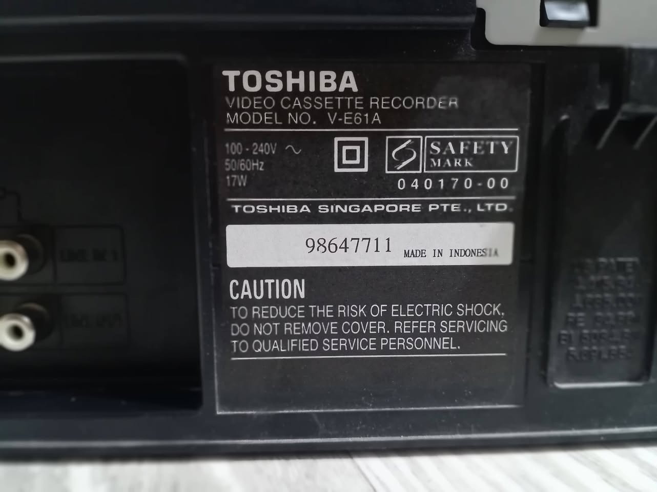 فديو شريط كبير نظيف جداً جداً نوع توشيبا 6 هيد
الجهاز على بلاده بدون أي نقص أو خلل أو تصليح نهائياً

السعر 45 ألف
يوجد توصيل


**إذا كنت صاحب هذا الإعلان وتريد حذفه لأي سبب، رجاءا أرسل رسالة إلى الدعم الفني**