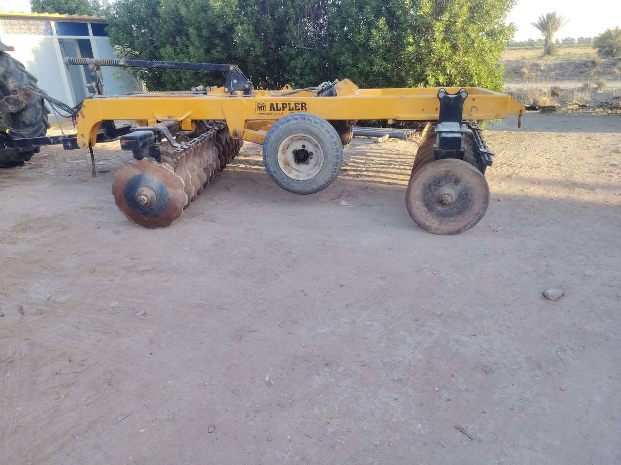 للبيع دسك حجم ٢٨ البلير باب الأول أبو تراجي جاهز ومديوم
***********

