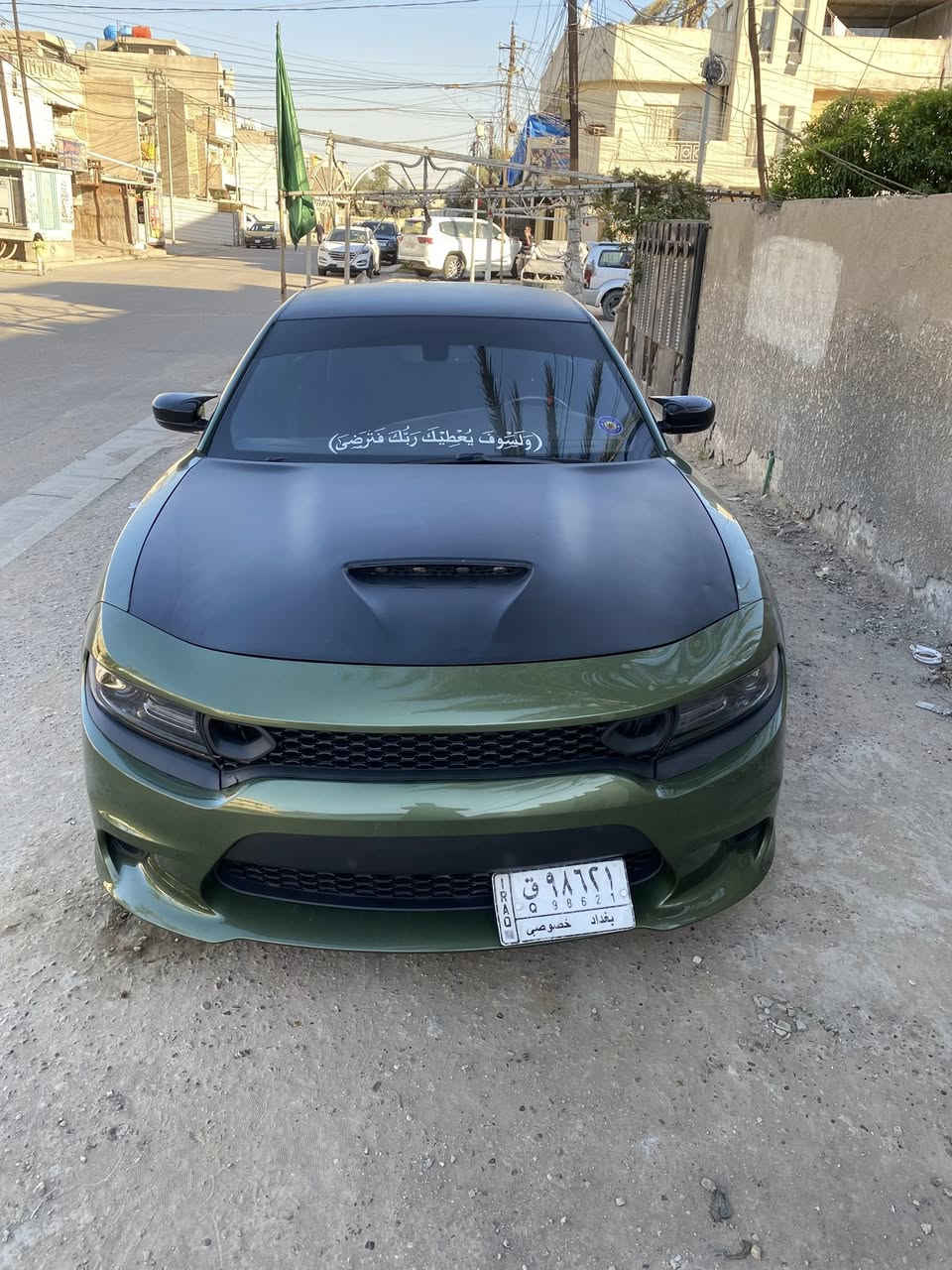 سلام عليكم چارجر موديل 2020 سياره اخت الزيرو ماكو بنضافتها ابد حادثها جاملغ وبنيد وحافه الشاصي سياره عليها تزويدات مصروف عليها اكثر من سعرها داخل كله كاربون فايبر يدات كاربون دشبول كاربون صالنصات كزوزات دفيوزر ماشيه 66 وين اكو هيج مشي بهاذا الموديل تحويل مباشر عنوان بغداد المشتل *********** وهذه الرقم الثاني واتساب ***********السعر 200وبيها مجال
