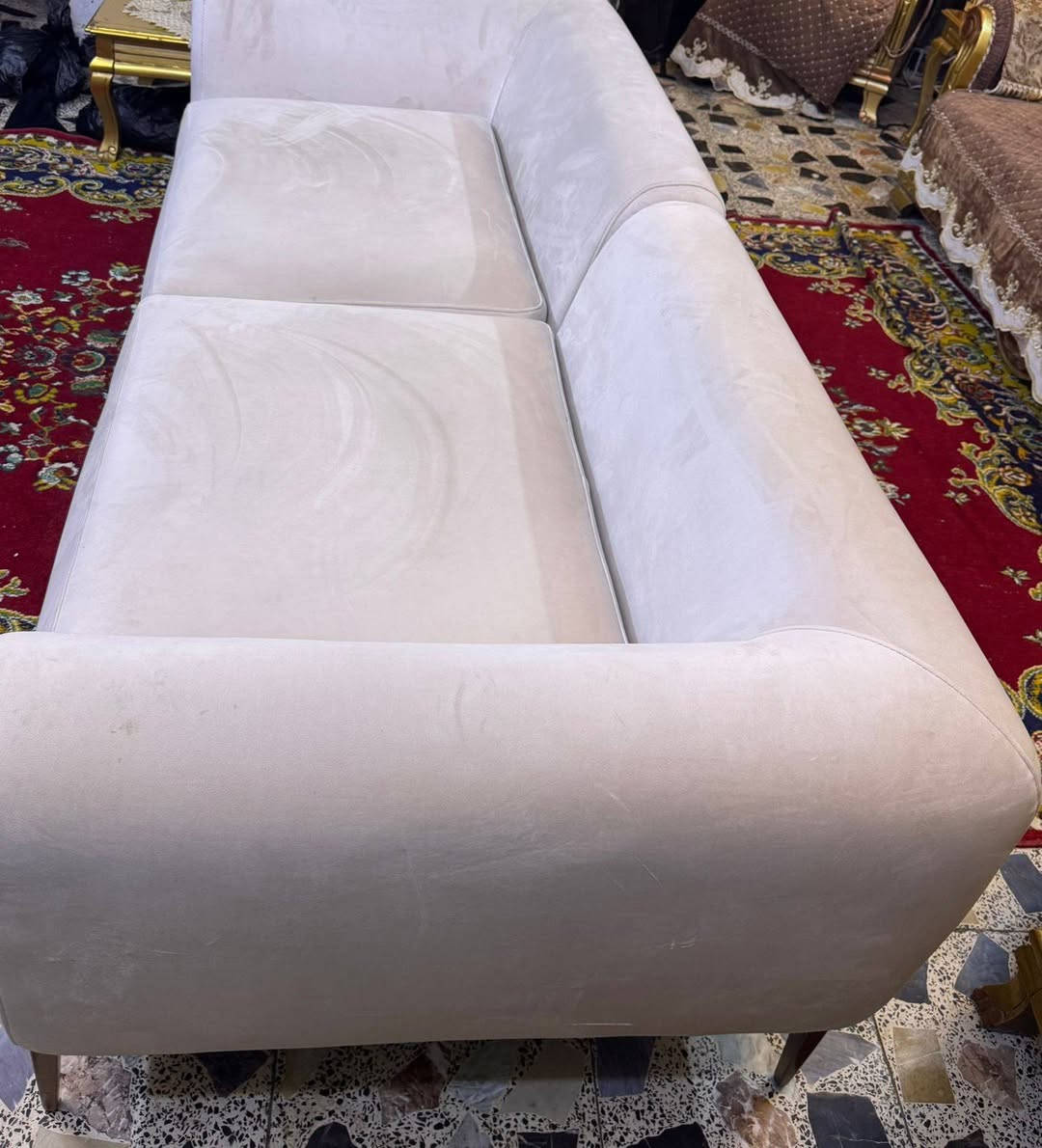 تخم قنفتين نضيفات مابيهن ضرر السعر 125 مكان بغداد الشعب ***********
