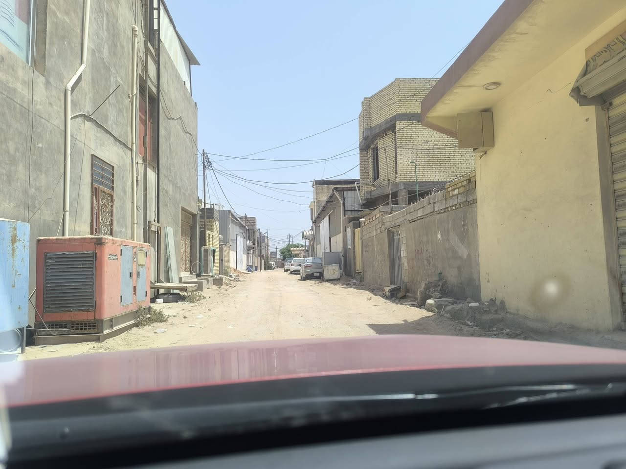 للبيع قطعه ارض مساحه 300 متر طابو زراعي سند 25 موقع جدا راقي نجف حي شارع عبد العال خلف جامع العلياوي مكان جدا جدا راقي***********
