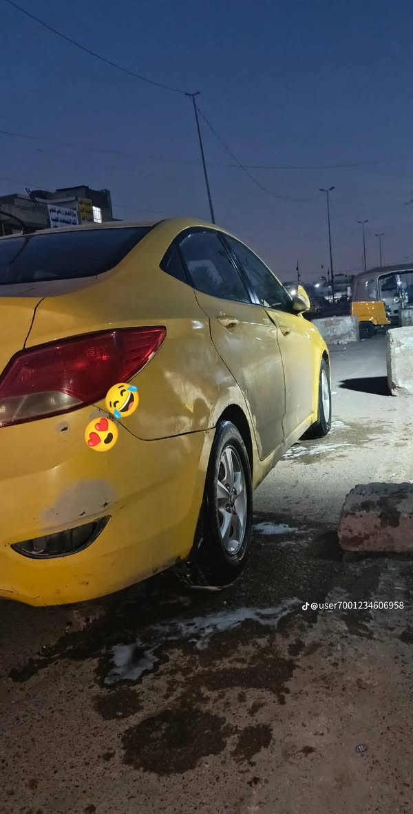 سلام عليكم اكسنت مضلع ١٥وارد امريكي لبيع ***********
