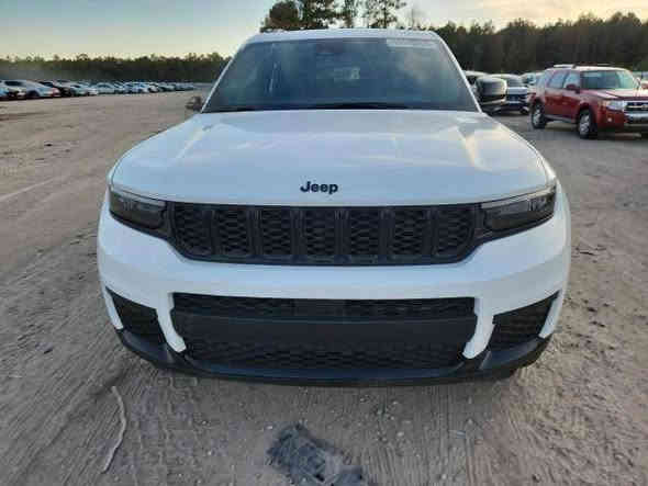 مزاد يوم  الاثنين المصادف1/12
🚘 نوع السياره: جيب كراند 
🔹️الحادث / الضرر : كما موضح بالصور 
🔹️الموديل:2025
عداد المسافه ماشيه 4,414 ميل
6سلندر 3600
🔹️ حالة السيارة : تعمل وتسير 
🔹️ السعر : حسب المزاد 
⚠️ علما هذا نموذج بسيط من السيارات التي تعرض في المزاد يومياً 
- نوفر لكم شراء السيارات مباشرة من مزاد كوبارات و IAA الامريكي باسعار تنافسية 
التواصل واتساب أو اتصال على الارقام التاليه 
***********
***********
***********
