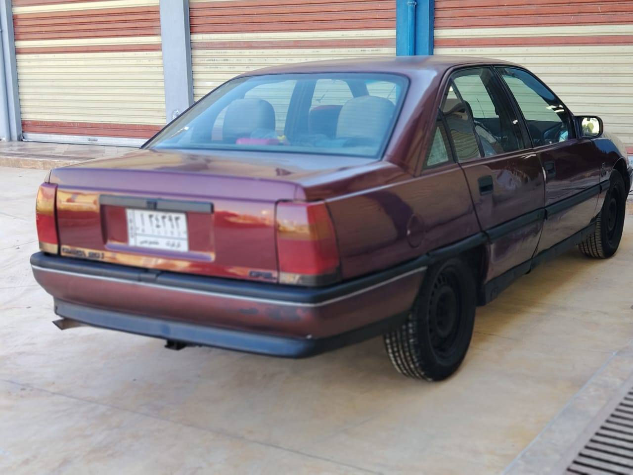 للبيع أوبل اوميكا 91حجم 20بلادي كير عادي بدون ضرب وخياس راس دبلات سليم كير محرك واكسل شرط مشروع وطني دفتر بانزين موجود سنوية لحد 2028سعر 28 ورقة بيها مجال 
***********
***********
