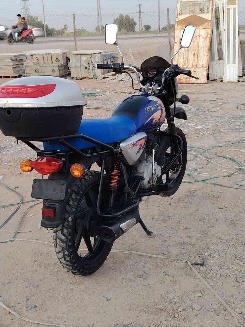 سلام عليكم  دراجه بوكسر جبلي موديل 22طالعه اب 23مكفوله كفاله عامه  اوراق اصولي  ***********

