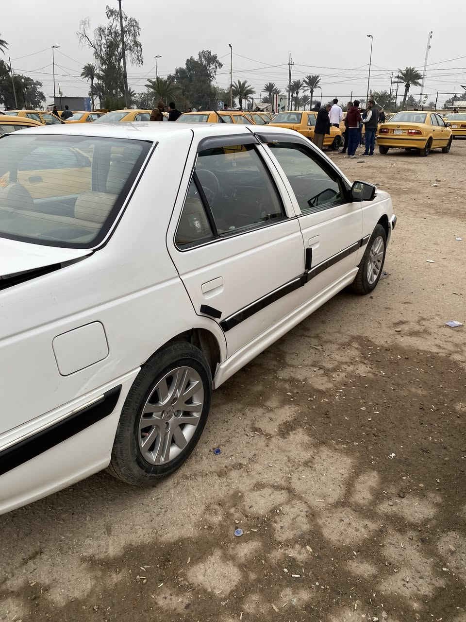 سلام عليكم
بيجو بارص 23
سياره كفاله عامه ما عدا شبر ب جاملغ ل خلفي تعديل بارد سياره بيها منظومه غاز ماشيه 92 الف حقيقي العنوان بغداد الشعب 
رقم هاتف
***********
***********
سعر79وبيها مجال
