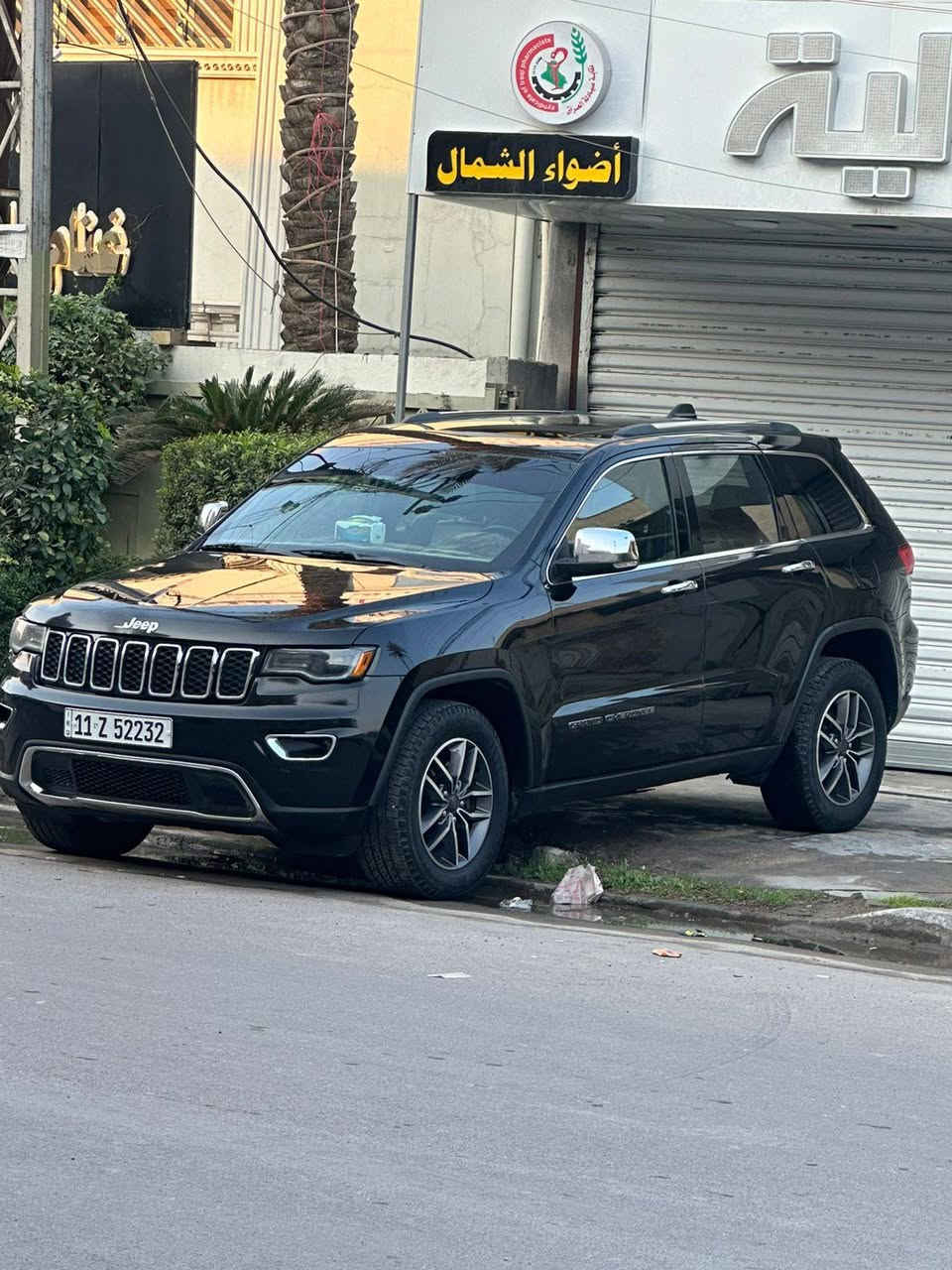 السلام عليكم جيب لمتد بلاس عده الشاشات الخلفيه 1/1 فول مواصفات تدفئه كشنات خلفيه وتبريد اماميه كشن خزن دمام خلفي معني كلمه سياره فول مواصفات ١/١ موديل 2019 تحويل ثاني يوم بأسمي السياره داخله للعراق بهذا رمضان الراح حادثها خشم بنيد سعر 25 و ونص وبيها مجال ***********
