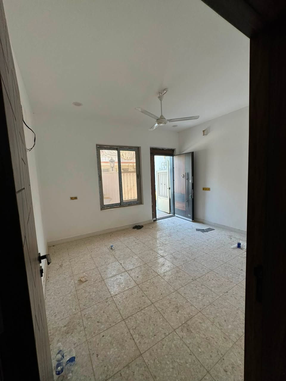 سعر الايجار مناسب ***********
