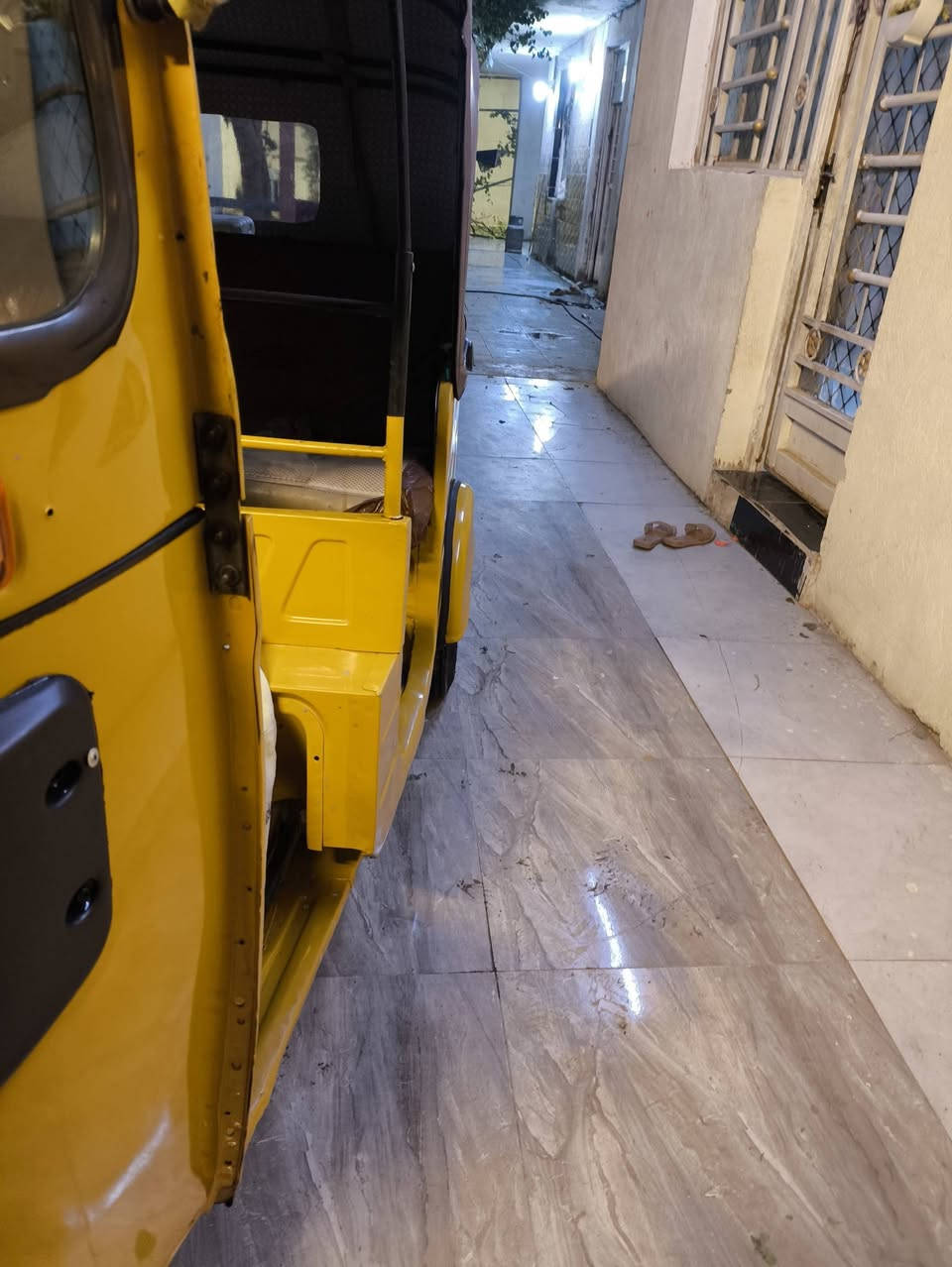 سلام عليكم تكتك مديل 19 شهر 11 نازله بل 20 لشارع تكتك صبغ عام جماليه مكينه بوش وبستم رقم نكليزي مكاني بغداد زعفرانيه شارع كهرباء معروضه 6400 وبيها مجال
***********
