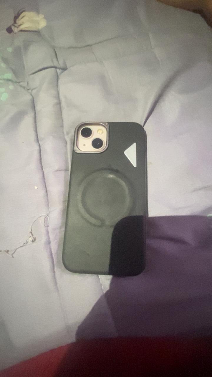 سلام عليكم آيفون ١٣عادي البيع الجهاز شخط مابي بعده علً بلادي بطاريته ٨٤ ما يصرف سعره ٤٢٥او بي مجال حك الجيه مكاني الحسينيه ***********
