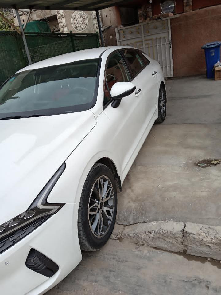 السلام عليكم للبيع 

كي فايف 22 خليجي فول الفول عدا الفتحه
ماشيه 54 

محرك افين دوش

حساس اماميه خلفي

بصمه تشغيل عن بعد

ترحيب

صندوق ذكي

السعر ٢٠٣ وبيها مجال للطيبين

وهواي مواصفات بيها بعد السياره جديده بيها تكحيلات بصيطه كلش شوف السونار واتصل مو شراي وبس حجي لتعبني فدوه لكلبك السياره خير من الله وكلش حلوه
مكاني حي الخضراء او العامريه 

رقم الواتساب.   ***********

اذا ع الخط.      ‭٠٧٧٧ ٢٠٧ ٢٧٣٤‬
