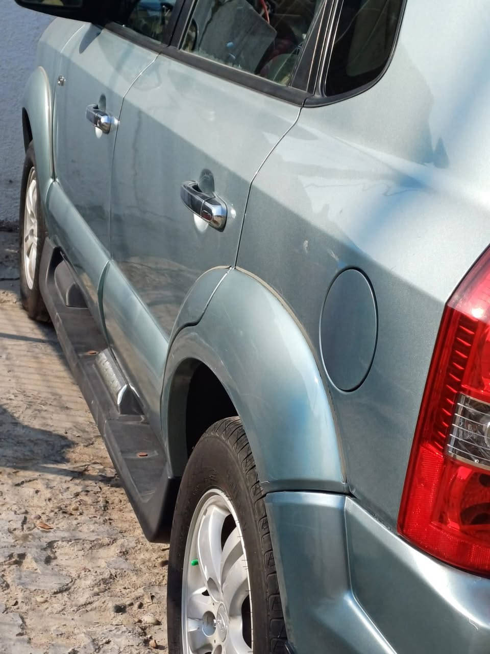 توسان 2007 خليجي
مكينه. V6
دفع رباعي
وسونار بالصور 

السعر 115 

مكان السياره حي الجهاد مجمع حي السلام 

مكلف بالنشر رقم التواصل(***********)
