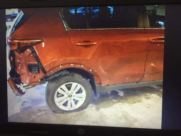 سبورتج موديل 17امريكي صور الحادث داخل المنشور سياره جاهزه من كلشي محرك كير حداده كلشي بيه مكفول ماشيه80الف اريدها 160$وبيه مجال اللاستفسار الاتصال على الرقم ***********العنوان بغداد حي اور قرب جامعة الامام الكاظم عليه السلام
