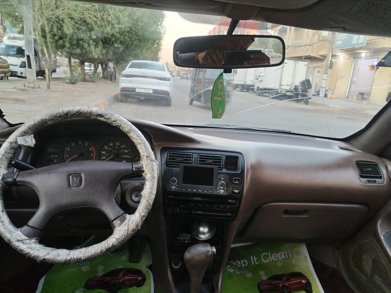 السلام عليكم كامري موديل 97  مكينه 2400  يعني 4 سلندد كير اوتماتيك تبريد ثلج مكغوله من ضربه وتبديل  رقم بغداد دولي بسمنه سياره جاهزه السعر 44 مكاني بغداد ***********
